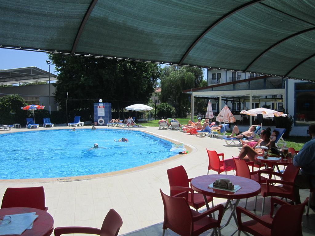 Aymes Hotel Φετιγιέ Εξωτερικό φωτογραφία
