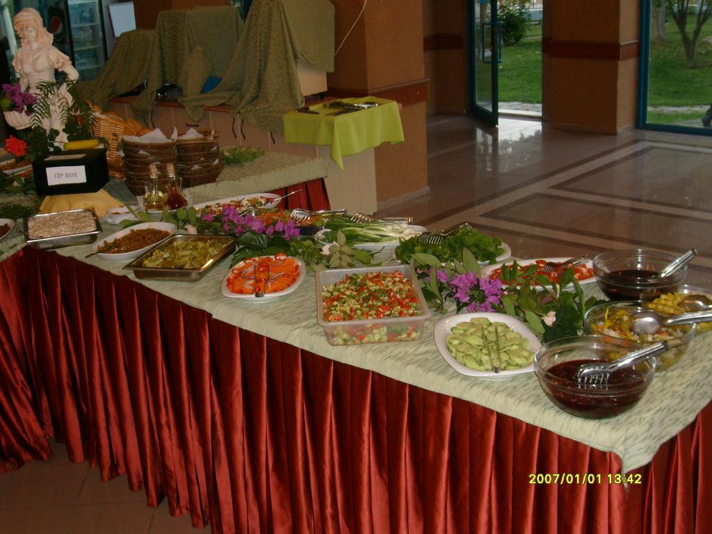Aymes Hotel Φετιγιέ Εξωτερικό φωτογραφία