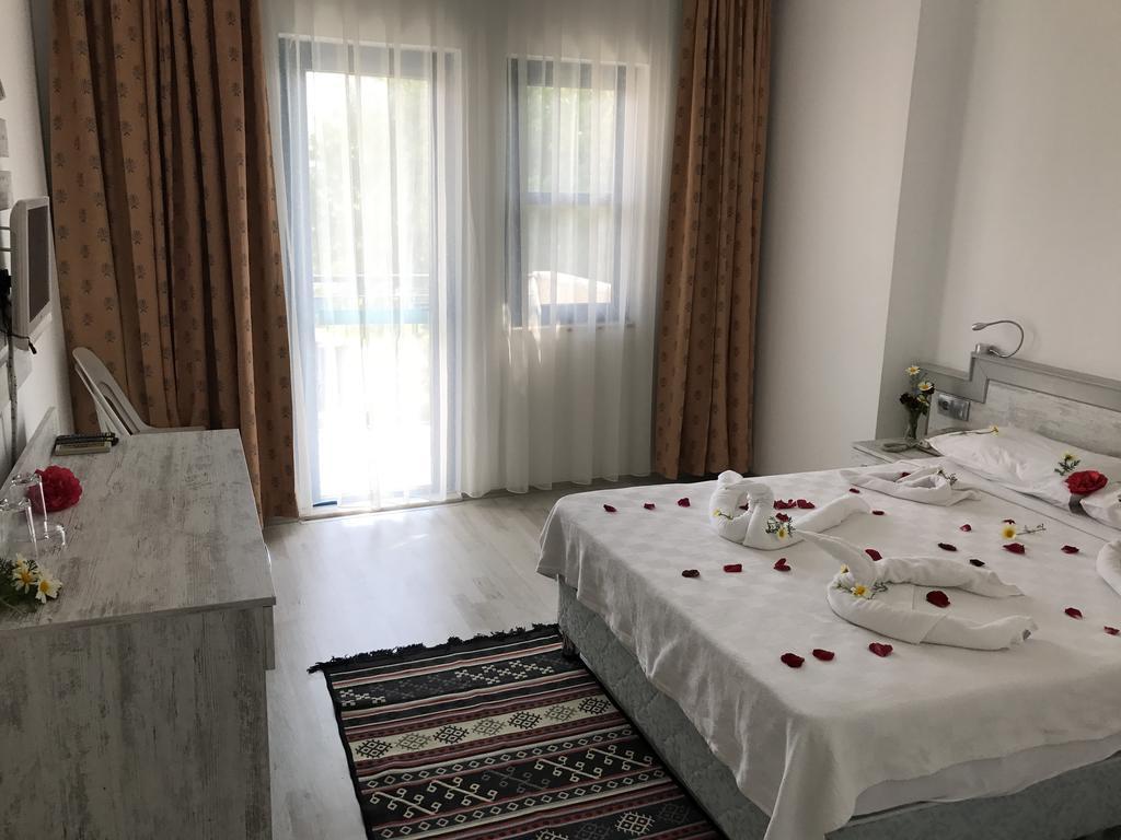 Aymes Hotel Φετιγιέ Εξωτερικό φωτογραφία