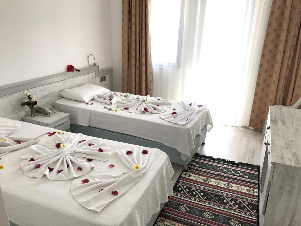 Aymes Hotel Φετιγιέ Εξωτερικό φωτογραφία